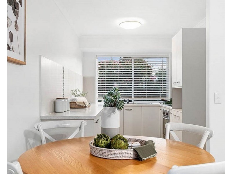 4 Alphitonia Crescent, Sunnybank Hills QLD 4109