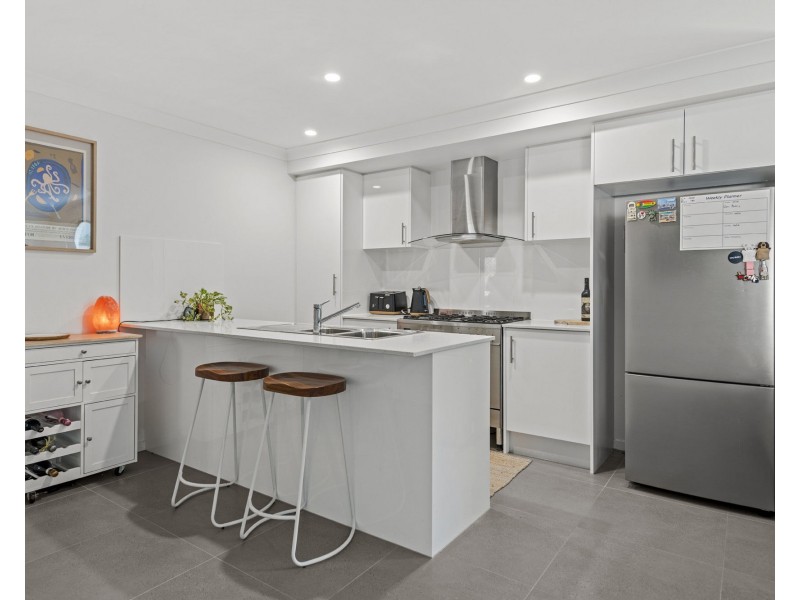 33 Redhead street, Doolandella QLD 4077