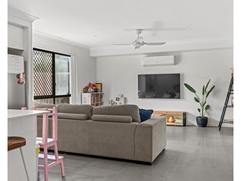 33 Redhead street, Doolandella QLD 4077