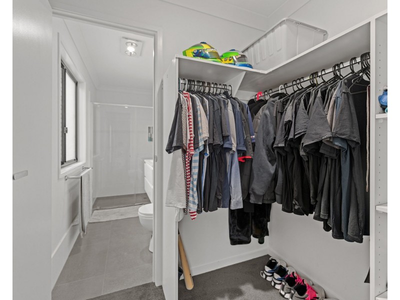 33 Redhead street, Doolandella QLD 4077