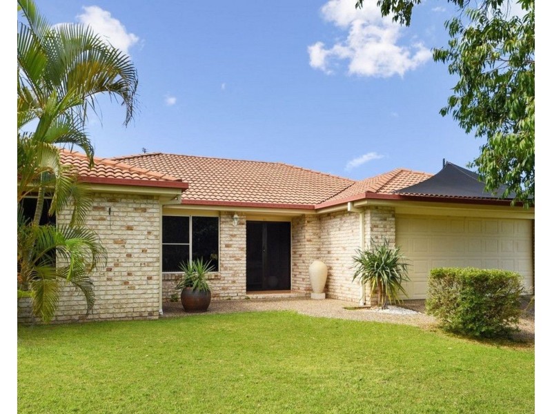 17 Midway Terrace, Pacific Pines QLD 4211