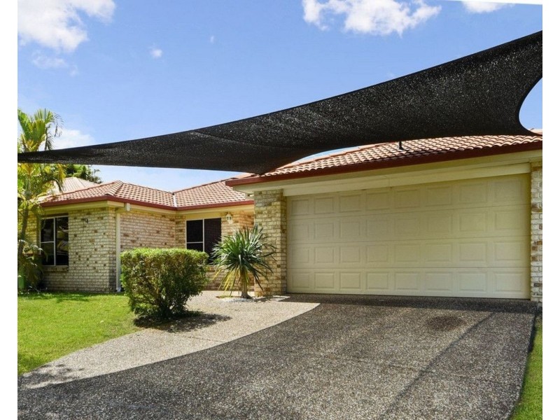 17 Midway Terrace, Pacific Pines QLD 4211