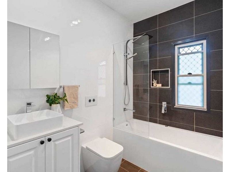 45 Booker Street, Keperra QLD 4054