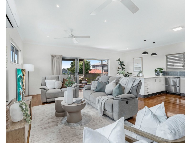 7 Berringar Street, Wynnum QLD 4178