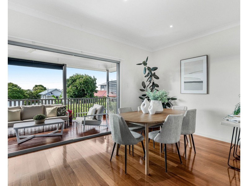 7 Berringar Street, Wynnum QLD 4178