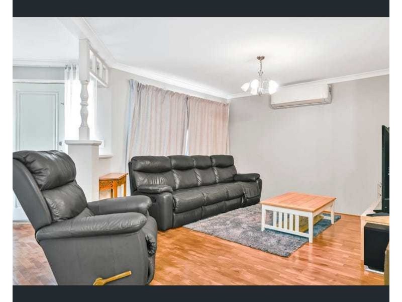 10 Goomarl Street, Dudley Park WA 6210