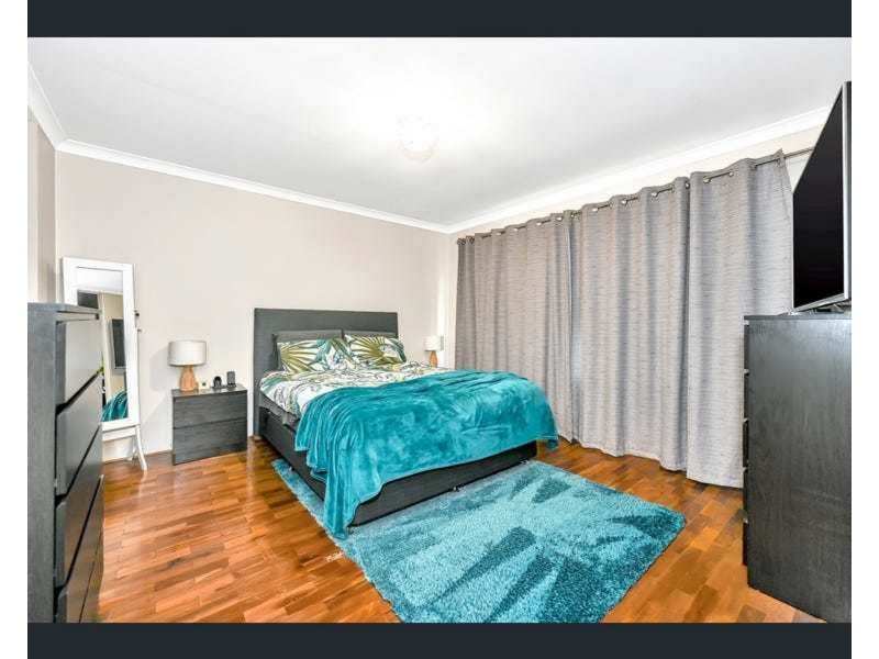 10 Goomarl Street, Dudley Park WA 6210