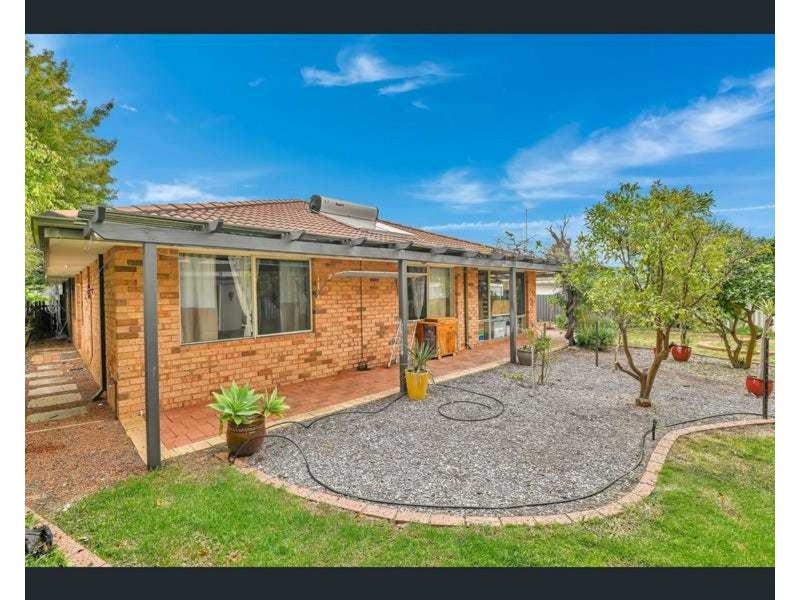 10 Goomarl Street, Dudley Park WA 6210