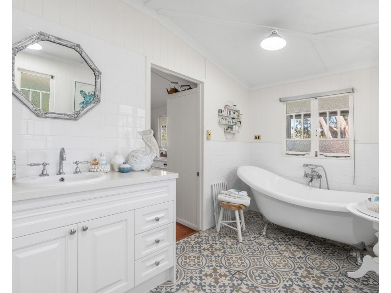 181 Middle Street, Cleveland QLD 4163