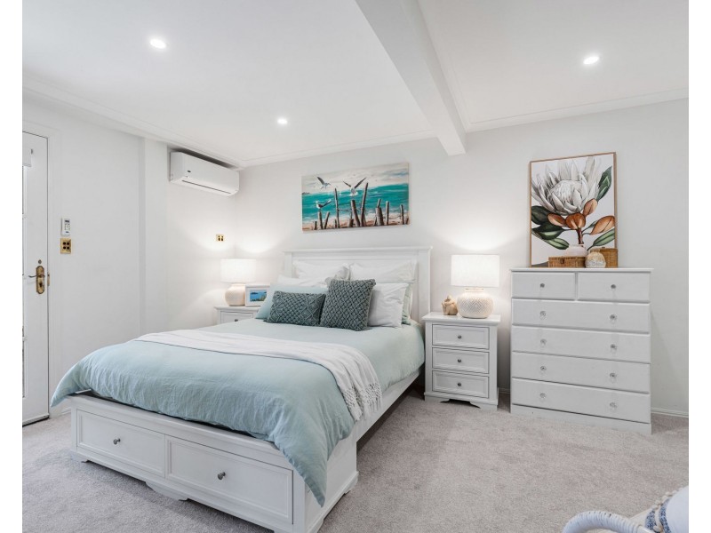 181 Middle Street, Cleveland QLD 4163