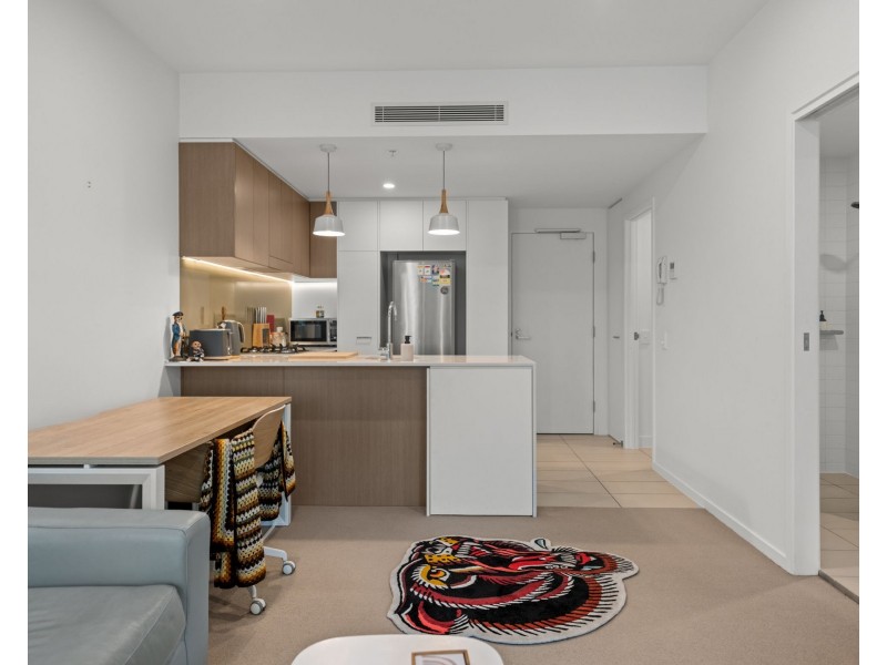 3102/16 Aspinall Street, Nundah QLD 4012