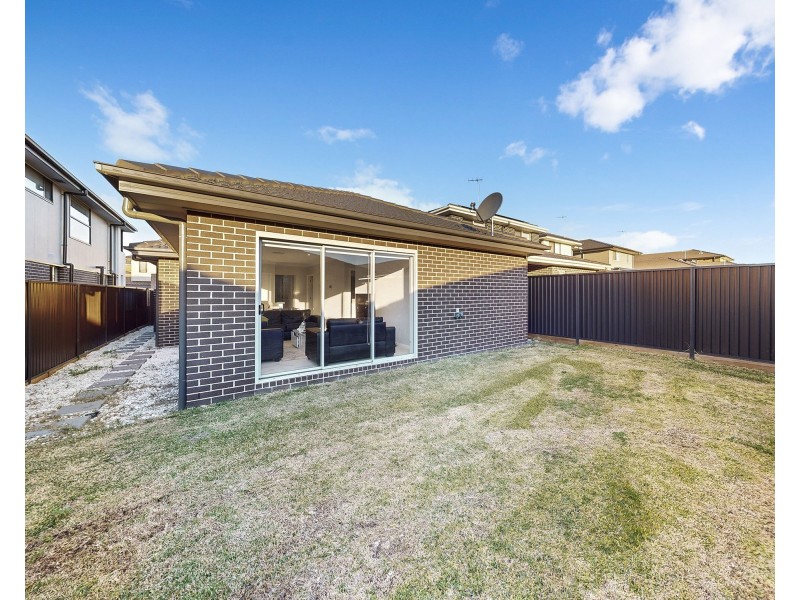 114 Lacerta Road, Austral NSW 2179