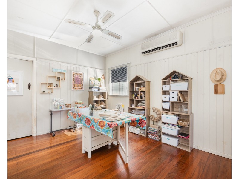 19 Arundal Street, Brighton QLD 4017