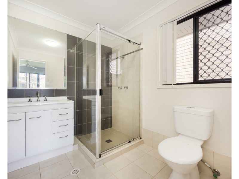 10 Oregano close, Griffin QLD 4503