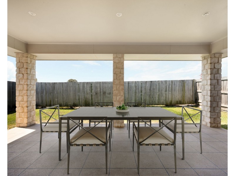 10 Oregano close, Griffin QLD 4503