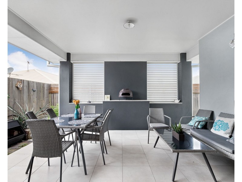 5 Chaps Close, Narangba QLD 4504