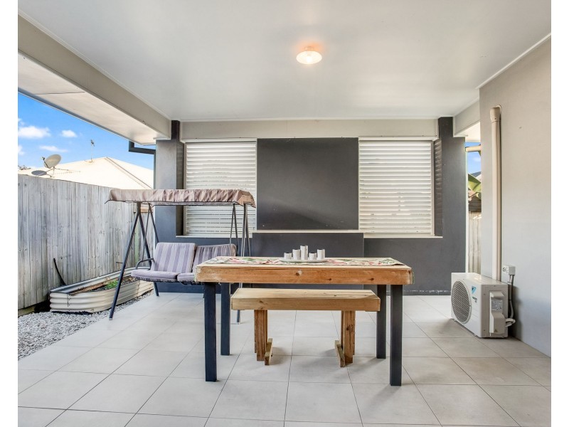 5 Chaps Close, Narangba QLD 4504