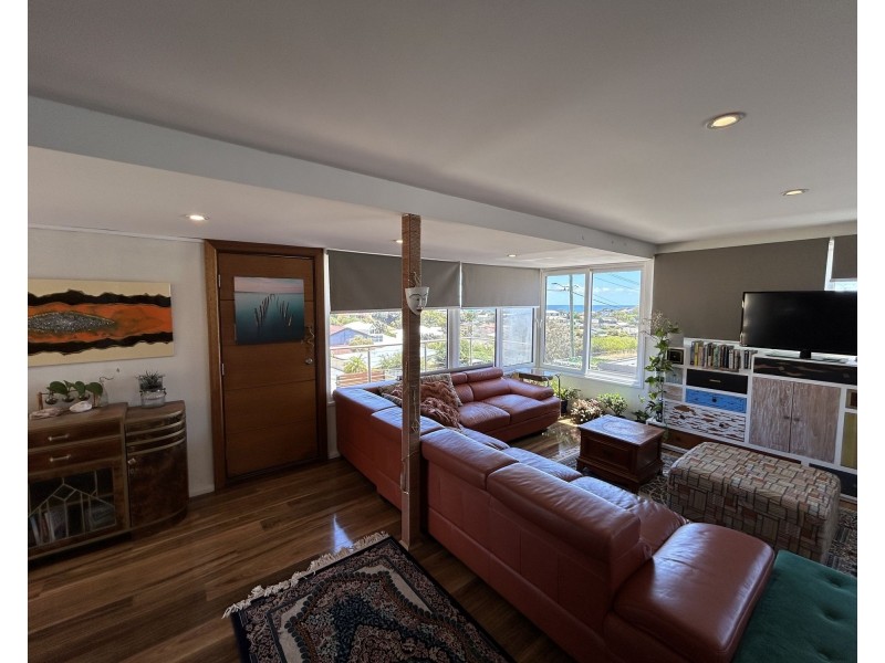 57 Mindarie Drive, Quinns Rocks WA 6030