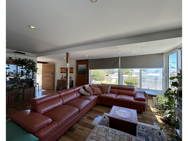 57 Mindarie Drive, Quinns Rocks WA 6030