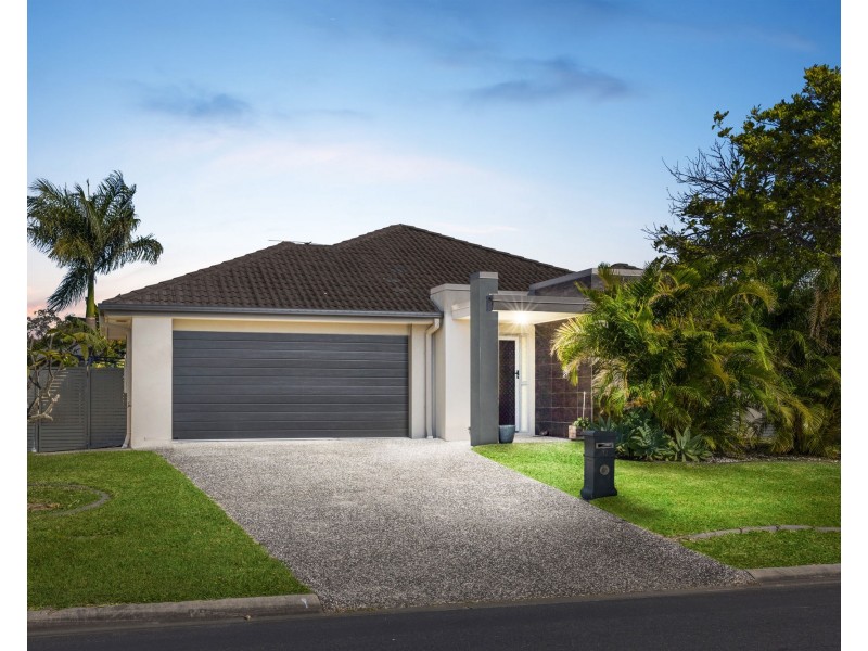 12 The Landing, Banksia Beach QLD 4507