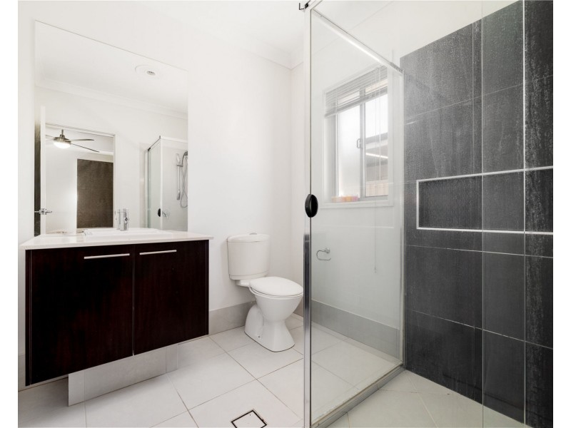 12 The Landing, Banksia Beach QLD 4507