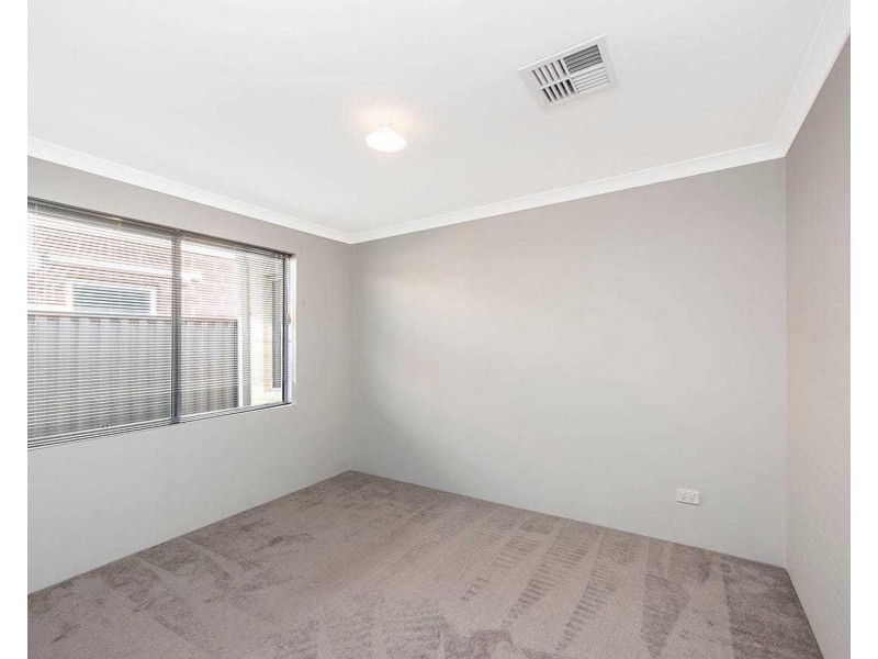 12 Beckett Street, Aveley WA 6069