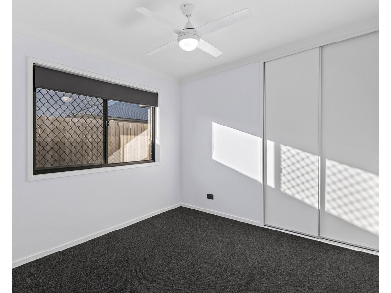 4 Blueberry Place, Redland Bay QLD 4165