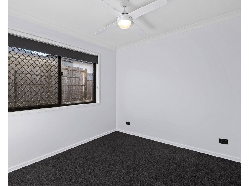4 Blueberry Place, Redland Bay QLD 4165