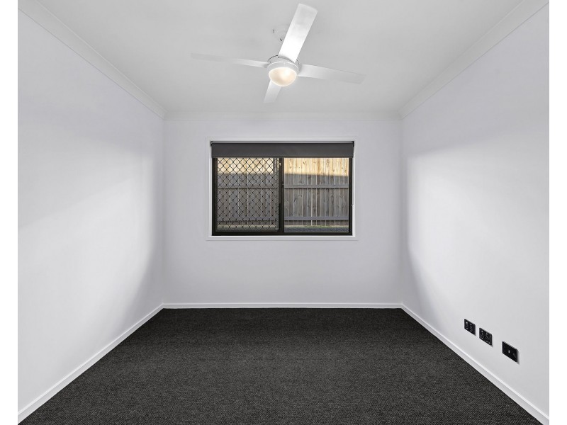 4 Blueberry Place, Redland Bay QLD 4165