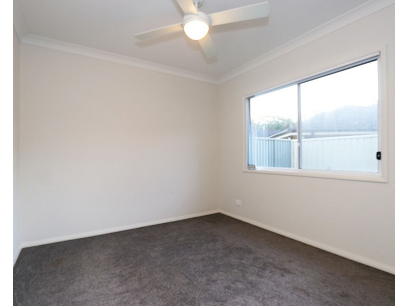 11a Dalton Street, Wyoming NSW 2250