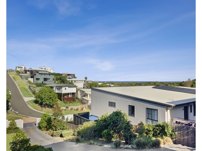 7B Shanagolden Court, Yaroomba QLD 4573