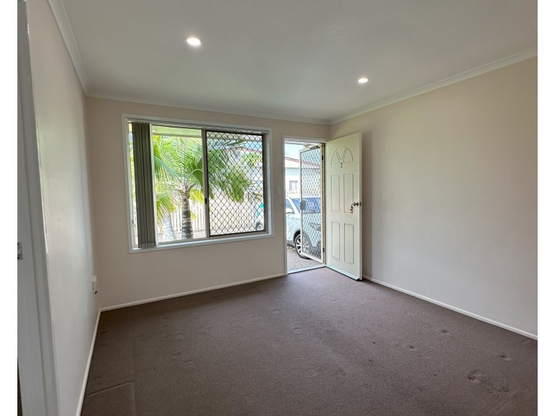 2/31 Crofton Street, Bundaberg Central QLD 4670