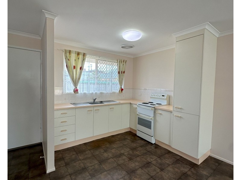 2/31 Crofton Street, Bundaberg Central QLD 4670