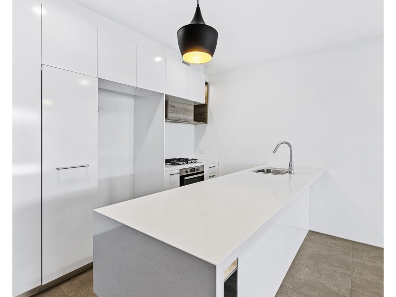 10206/16 Edmondstone Street, South Brisbane QLD 4101