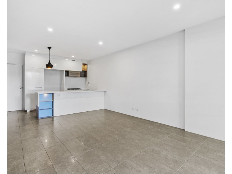 10206/16 Edmondstone Street, South Brisbane QLD 4101