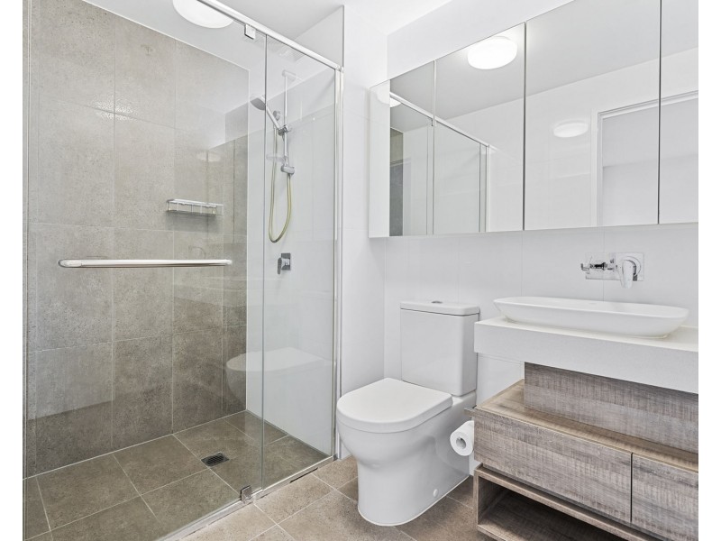 10206/16 Edmondstone Street, South Brisbane QLD 4101