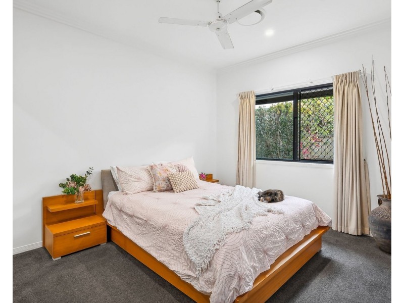 12 Sea Glint Place, Pelican Waters QLD 4551