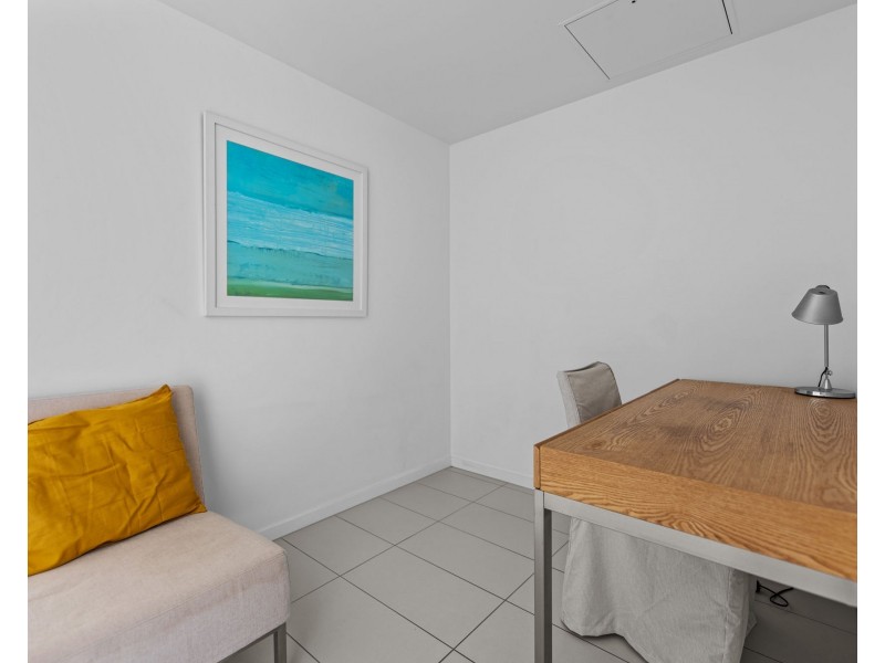 31010/2 Harbour Rd, Hamilton QLD 4007