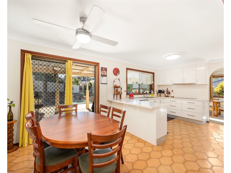 3 Rotorua Court, Aspley QLD 4034