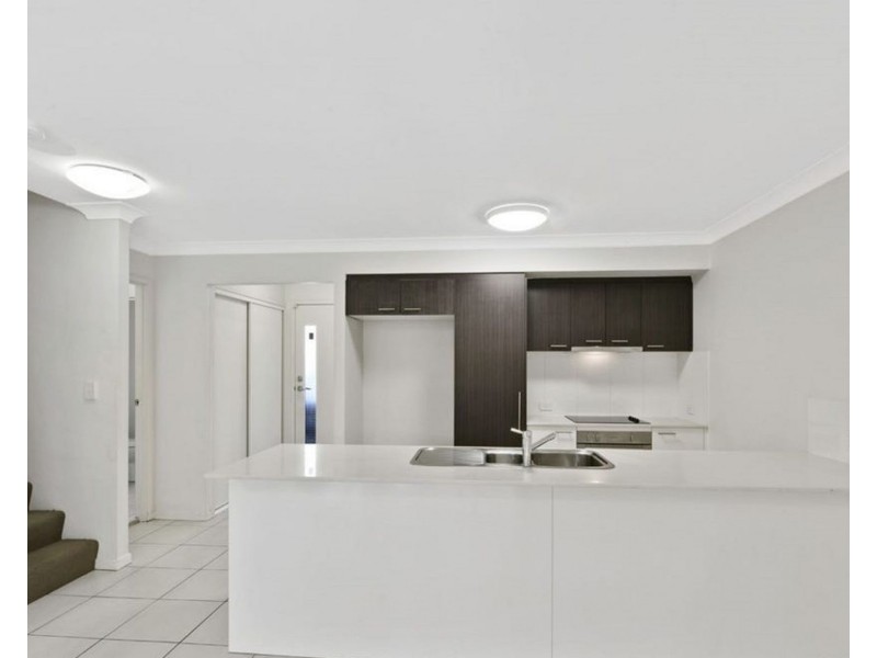 8/22 Cola Cres, Wynnum West QLD 4178