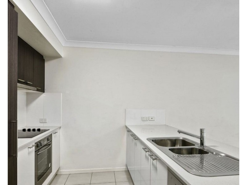 8/22 Cola Cres, Wynnum West QLD 4178