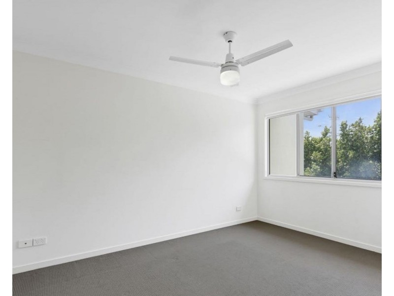 8/22 Cola Cres, Wynnum West QLD 4178