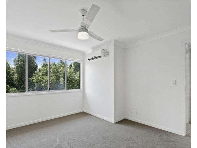 8/22 Cola Cres, Wynnum West QLD 4178