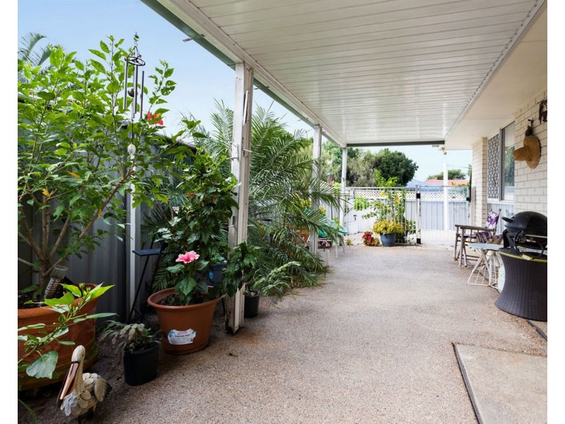 1 Challenger Avenue, Flinders View QLD 4305