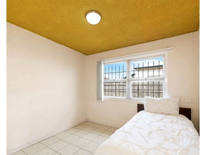 30 Dunn Road, Avenell Heights QLD 4670