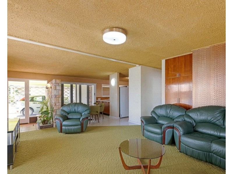 30 Dunn Road, Avenell Heights QLD 4670