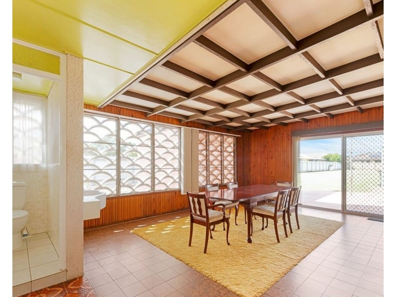 30 Dunn Road, Avenell Heights QLD 4670