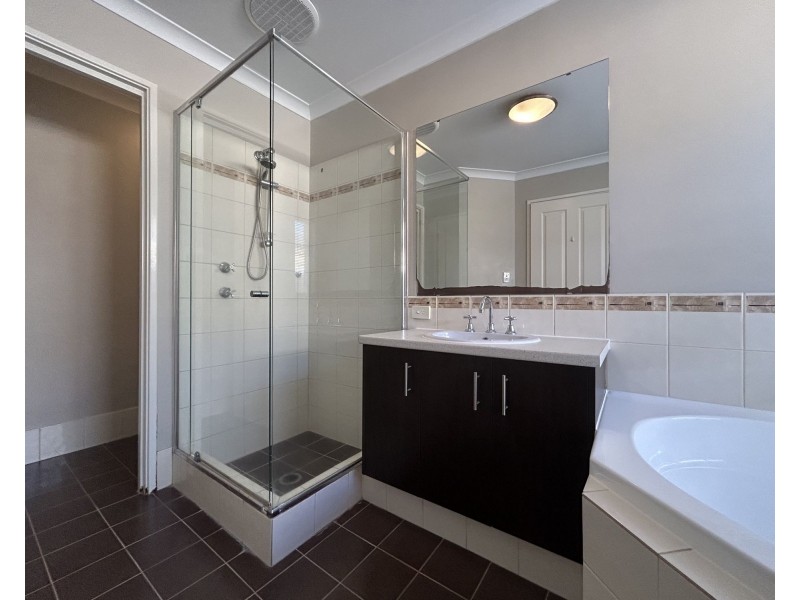 7 Elmhurst Drive, Clarkson WA 6030