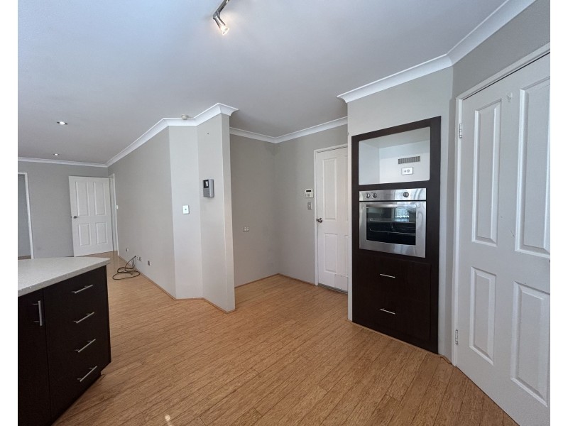 7 Elmhurst Drive, Clarkson WA 6030