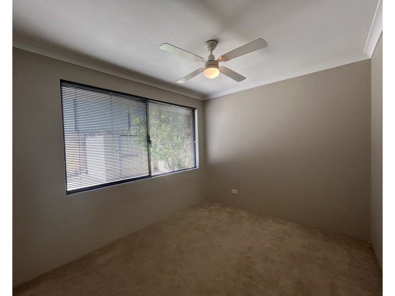 7 Elmhurst Drive, Clarkson WA 6030